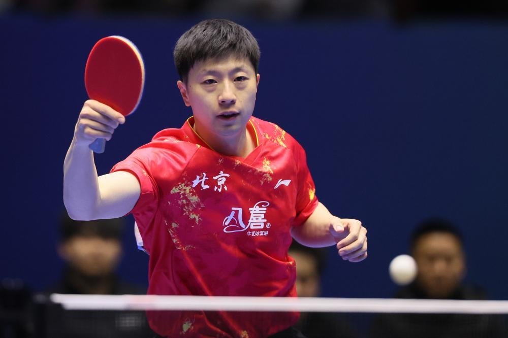 昂达夫首次德甲连场进球2+；对多特进6球生涯德甲单一对手最多